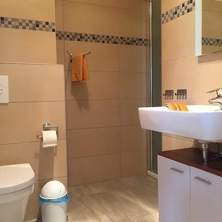 Zur Alten Schule Apartment Altenkirchen (Mecklenburg-Vorpommern)
