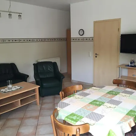 Zur Alten Schule Apartment